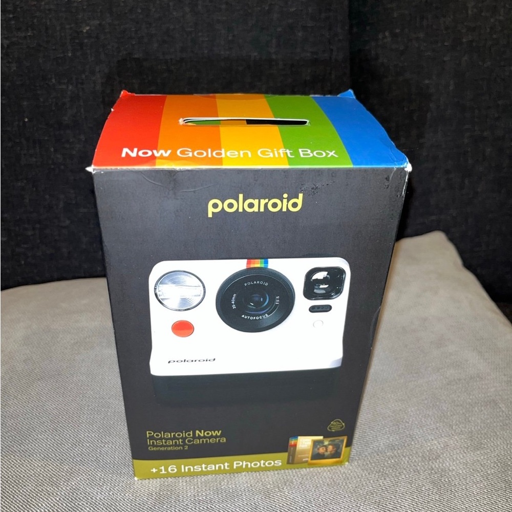 Polaroid Now Golden Gift Box with Rainbow Design
